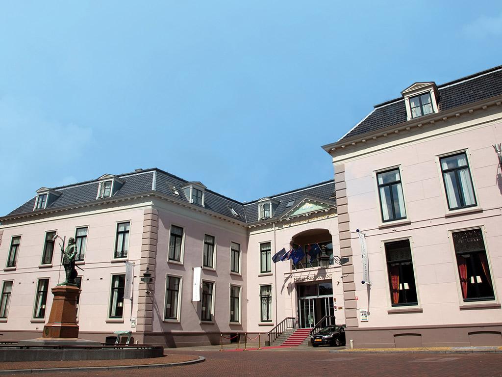 Fletcher Hotel Paleis Stadhouderlijk Hof Leeuwarden Exterior photo